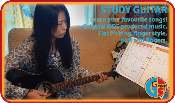 GCG guitar female student can play with pick or finger style. 